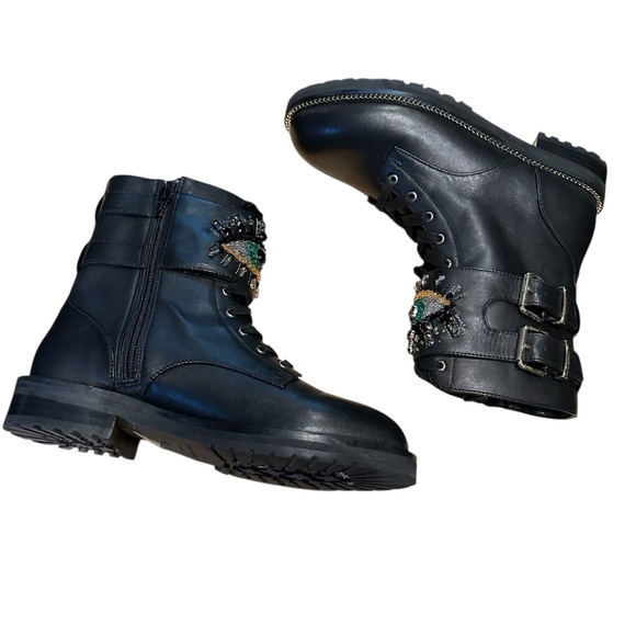 Kurt Geiger Black Leather Sutton Rhinestone Embellished Eye Combat Boot  Size 6 - Picture 10 of 12